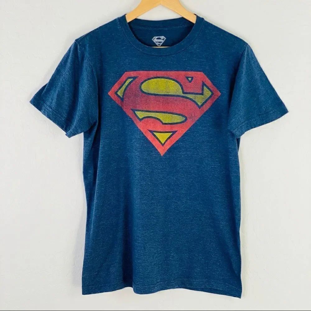 Superman blue heathered tee shirt size medium